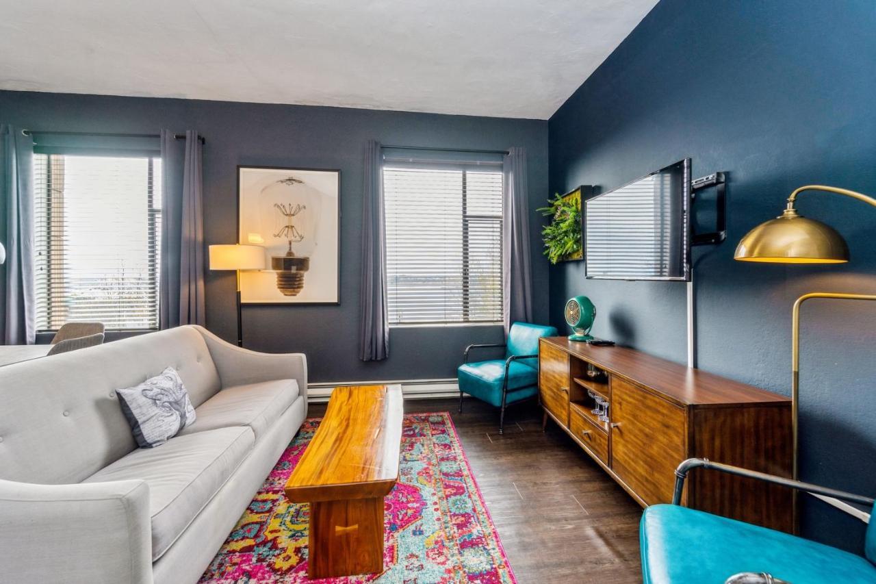 Kasa The Oxford Apartments Сиэтл Номер фото